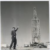 Saharan oil infrastructure c. 1954. Photo Philippe de Brocca. 